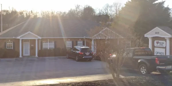 Groups Recover Together Knoxville